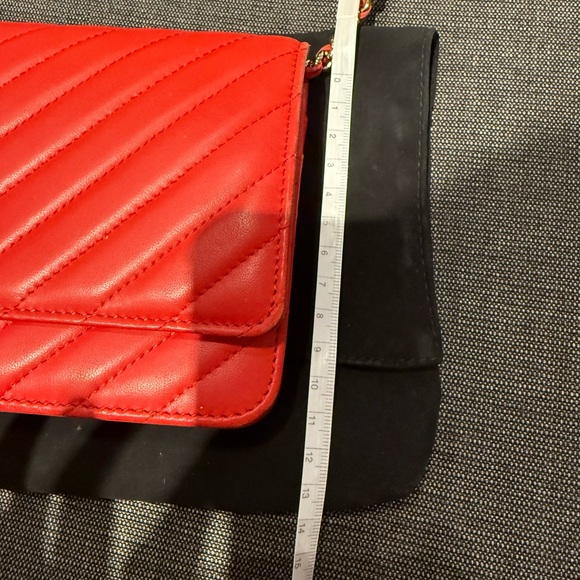 Chanel Red Chevron Wallet on Chain (WOC) - Picture 12 of 13
